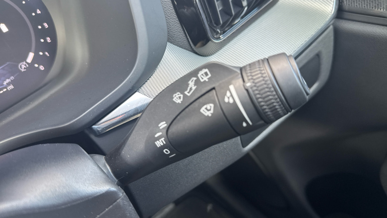 Volvo XC60 2.0 B5P Plus Black Edition 5dr AWD Geartronic Petrol Estate